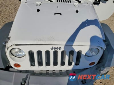 Zdjęcie 11 z 12 samochodu: 2010 JEEP WRANGLER UNLIMITED SPORT VIN:1J4BA3H13AL183859 - miniatura