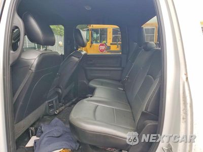 Zdjęcie 10 z 12 samochodu: 2021 RAM 5500 VIN:3C7WRNFL5MG683655 - miniatura