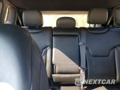 Zdjęcie 10 z 13 samochodu: 2025 JEEP COMPASS LIMITED VIN:3C4NJDCNXST565265 - miniatura