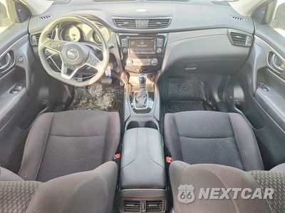 Zdjęcie 8 z 14 samochodu: 2020 NISSAN ROGUE SPORT S VIN:JN1BJ1CVXLW255617 - miniatura