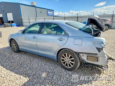 Drugie zdjęcie samochodu z przodu: 2010 TOYOTA CAMRY HYBRID VIN:4T1BB3EK9AU125826 - miniatura