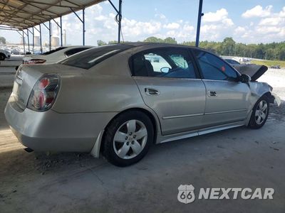 Trzecie zdjęcie samochodu z tyłu: 2005 NISS ALTIMA 2.5 VIN:1N4AL11D95C320688 - miniatura