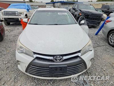 Piąte zdjęcie samochodu w środku: 2017 TOYOTA CAMRY LE VIN:4T1BF1FK9HU397424 - miniatura