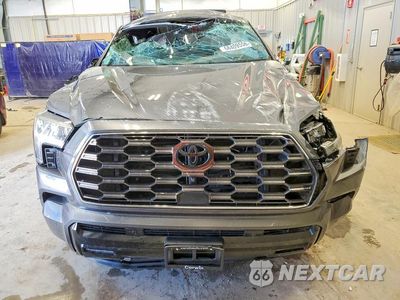 Piąte zdjęcie samochodu w środku: 2026 TOYOTA SEQUOIA PLATINUM VIN:7SVAAABA2TX077869 - miniatura