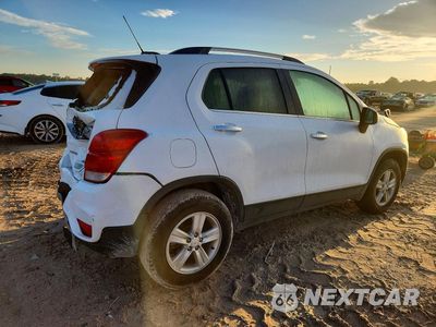 Trzecie zdjęcie samochodu z tyłu: 2020 CHEVROLET TRAX 1LT VIN:KL7CJPSB9LB031190 - miniatura
