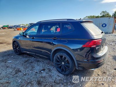 Drugie zdjęcie samochodu z przodu: 2021 VOLKSWAGEN TIGUAN SE VIN:3VV2B7AX1MM017272 - miniatura