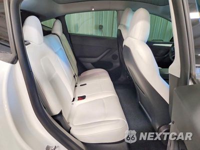 Zdjęcie 10 z 13 samochodu: 2022 TESLA MODEL Y VIN:7SAYGDEF8NF524110 - miniatura