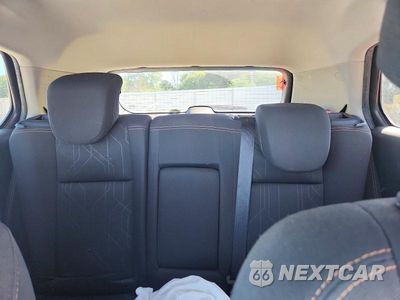 Zdjęcie 10 z 13 samochodu: 2017 CHEVROLET TRAX 1LT VIN:3GNCJLSB3HL210219 - miniatura