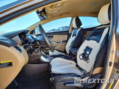 Zdjęcie 7 z 12 samochodu: 2013 HYUNDAI ELANTRA GLS VIN:5NPDH4AE0DH307463 - miniatura