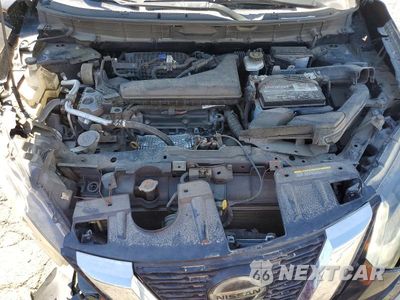 Zdjęcie 12 z 13 samochodu: 2019 NISSAN ROGUE S VIN:KNMAT2MT0KP519720 - miniatura