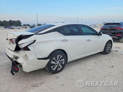 Trzecie zdjęcie samochodu z tyłu: 2020 NISSAN ALTIMA S VIN:1N4BL4BV7LC255673 - miniatura