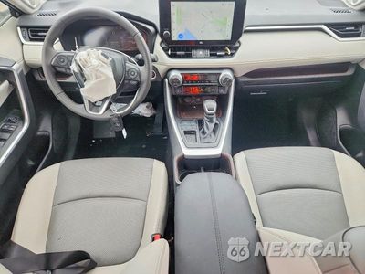 Zdjęcie 8 z 14 samochodu: 2025 TOYOTA RAV4 LIMITED VIN:2T3Y1RFV2SC352262 - miniatura