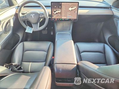 Zdjęcie 8 z 12 samochodu: 2023 TESLA MODEL Y VIN:7SAYGDEE5PA071099 - miniatura