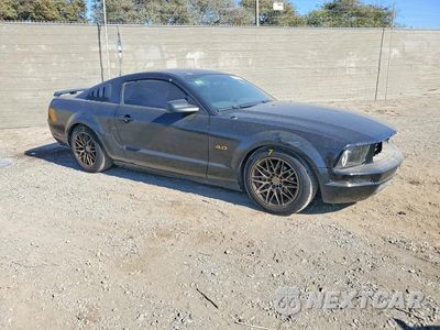 Czwarte zdjęcie samochodu z boku: 2009 FORD MUSTANG VIN:1ZVHT80N395132073 - miniatura