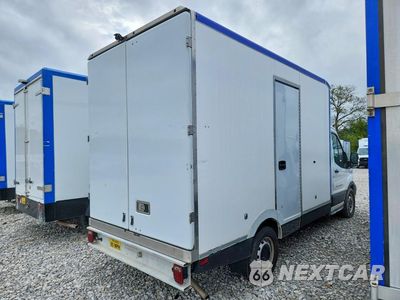 Trzecie zdjęcie samochodu z tyłu: 2022 FORD TRANSIT REFRIGERATED BOX TRUCK VIN:1FDBW5Z89NKA39741 - miniatura