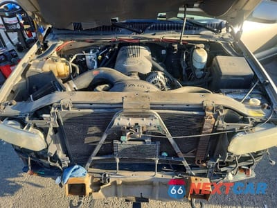 Zdjęcie 12 z 14 samochodu: 2003 CHEVROLET SUBURBAN K2500 VIN:3GNGK26U53G222166 - miniatura