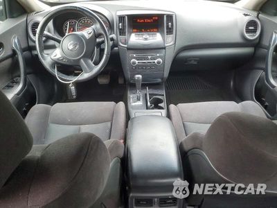 Zdjęcie 8 z 12 samochodu: 2012 NISSAN MAXIMA 3.5 S VIN:1N4AA5AP8CC810544 - miniatura