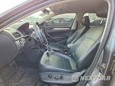 Zdjęcie 7 z 12 samochodu: 2014 VOLKSWAGEN PASSAT S VIN:1VWAT7A30EC043785 - miniatura