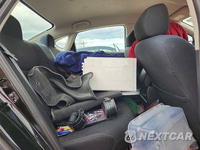 Zdjęcie 10 z 13 samochodu: 2019 NISSAN SENTRA S VIN:3N1AB7AP7KY406680 - miniatura