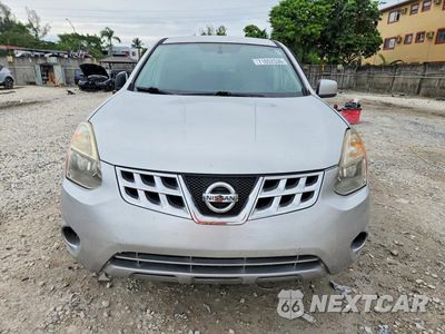 Piąte zdjęcie samochodu w środku: 2013 NISSAN ROGUE S VIN:JN8AS5MT4DW528695 - miniatura