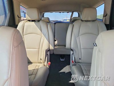 Zdjęcie 10 z 14 samochodu: 2020 BUICK ENCLAVE ESSENCE VIN:5GAERBKW2LJ123095 - miniatura
