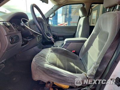 Zdjęcie 7 z 14 samochodu: 2005 FORD EXPLORER XLT VIN:1FMZU73E95ZA55587 - miniatura