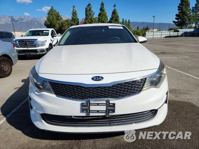 Piąte zdjęcie samochodu w środku: 2016 KIA OPTIMA LX VIN:KNAGT4L3XG5072658 - miniatura
