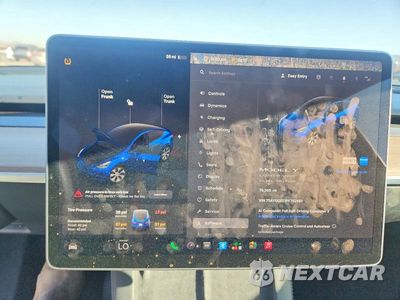 Zdjęcie 9 z 12 samochodu: 2023 TESLA MODEL Y VIN:7SAYGDEE1PF752461 - miniatura