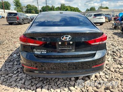 Zdjęcie 6 z 12 samochodu: 2017 HYUNDAI ELANTRA SE VIN:5NPD74LF4HH145089 - miniatura