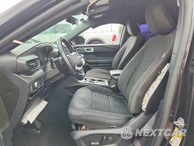 Zdjęcie 7 z 13 samochodu: 2020 FORD EXPLORER XLT VIN:1FMSK7DH6LGB74481 - miniatura