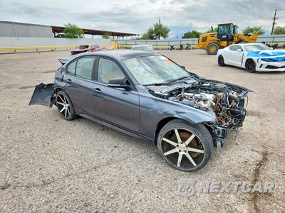 Czwarte zdjęcie samochodu z boku: 2015 BMW 328 XI VIN:WBA3B3C5XFF548901 - miniatura