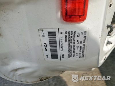 Zdjęcie 13 z 13 samochodu: 2004 VOLVO C70 HPT VIN:YV1NC62D54J047700 - miniatura