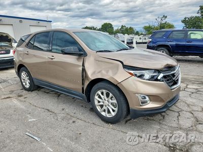 Czwarte zdjęcie samochodu z boku: 2018 CHEVROLET EQUINOX LS VIN:2GNAXHEV9J6215315 - miniatura