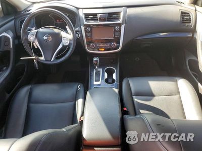 Zdjęcie 8 z 12 samochodu: 2018 NISSAN ALTIMA 2.5 SR VIN:1N4AL3APXJC295798 - miniatura
