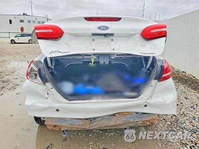 Zdjęcie 6 z 13 samochodu: 2016 FORD FOCUS S VIN:1FADP3E20GL224781 - miniatura