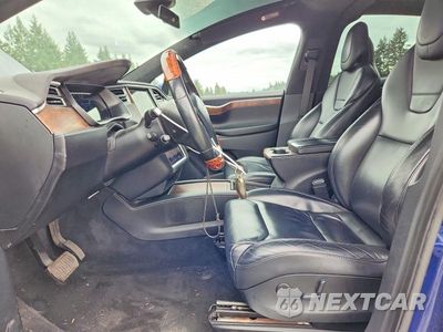 Zdjęcie 7 z 13 samochodu: 2017 TESLA MODEL X VIN:5YJXCAE26HF047682 - miniatura