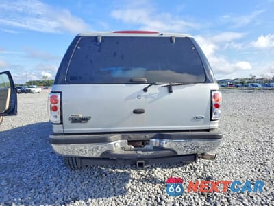 Zdjęcie 6 z 13 samochodu: 2002 FORD EXPEDITION XLT VIN:1FMRU15L52LA33481 - miniatura