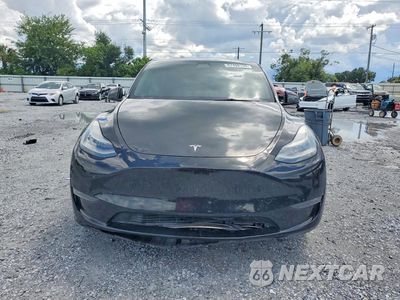Piąte zdjęcie samochodu w środku: 2021 TESLA MODEL Y VIN:5YJYGDEE4MF174364 - miniatura