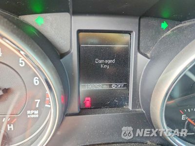 Zdjęcie 9 z 13 samochodu: 2013 JEEP GRAND CHEROKEE OVERLAND VIN:1C4RJFCG1DC627035 - miniatura