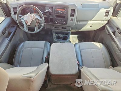Zdjęcie 8 z 14 samochodu: 2015 NISSAN NV2500 DELIVERY VAN VIN:1N6AF0KY8FN800205 - miniatura
