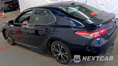Trzecie zdjęcie samochodu z tyłu: 2019 TOYOTA CAMRY SE VIN:4T1B11HK0KU697579 - miniatura