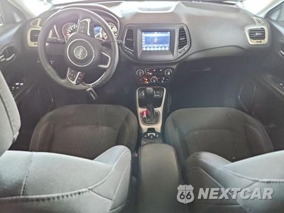 Zdjęcie 8 z 13 samochodu: 2018 JEEP COMPASS SPORT VIN:3C4NJCAB7JT133606 - miniatura