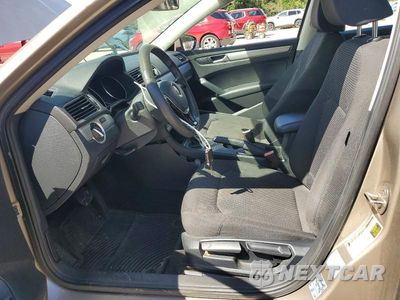Zdjęcie 7 z 13 samochodu: 2016 VOLKSWAGEN PASSAT S VIN:1VWAS7A33GC011290 - miniatura