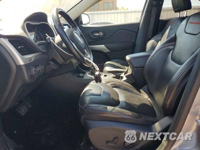 Zdjęcie 7 z 13 samochodu: 2018 JEEP CHEROKEE TRAILHAWK VIN:1C4PJMBX8JD622417 - miniatura
