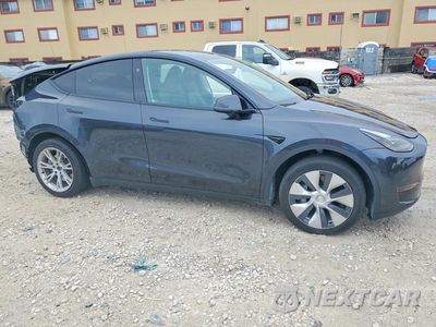 Czwarte zdjęcie samochodu z boku: 2024 TESLA MODEL Y VIN:7SAYGDED3RF005048 - miniatura