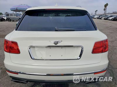 Zdjęcie 6 z 13 samochodu: 2018 BENTLEY BENTAYGA VIN:SJAAC2ZV2JC017373 - miniatura