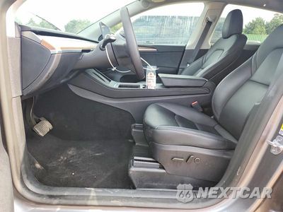 Zdjęcie 7 z 12 samochodu: 2025 TESLA MODEL Y VIN:7SAYGDEE6SF249288 - miniatura