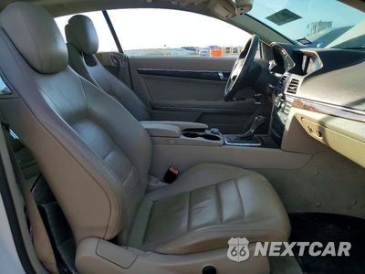 Zdjęcie 7 z 12 samochodu: 2010 MERCEDES-BENZ E 350 VIN:WDDKJ5GB5AF037110 - miniatura