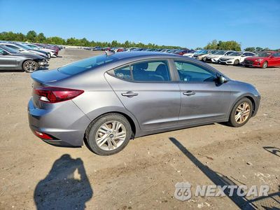 Trzecie zdjęcie samochodu z tyłu: 2019 HYUNDAI ELANTRA SEL VIN:5NPD84LF5KH482438 - miniatura