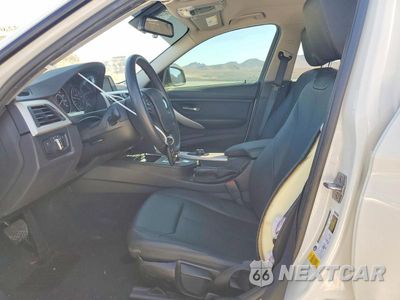 Zdjęcie 7 z 12 samochodu: 2018 BMW 320 I VIN:WBA8A9C59JK623132 - miniatura